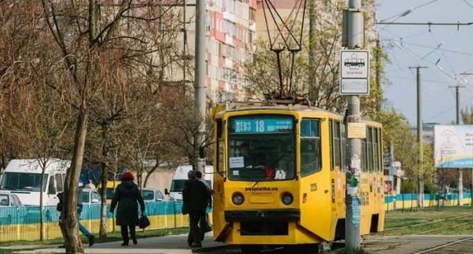 В Днепре трамваи на два дня изменят маршрут движения