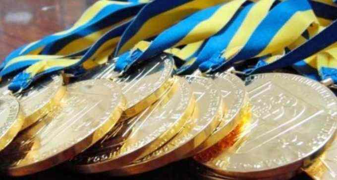 30 паралимпийцев и тренеров Днепропетровщины получили областную стипендию