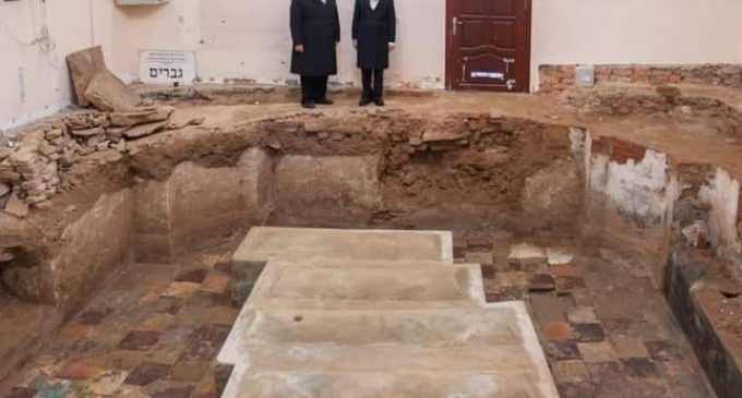 В Бердичеве нашли надгробие раввина, который считается святым