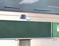 Украинцы требуют проведения школьных линеек на 1 сентября