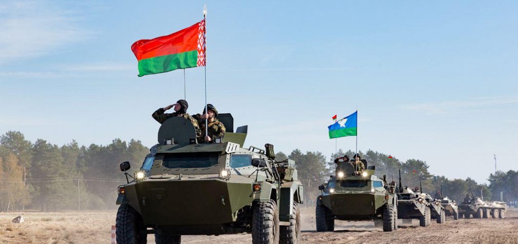 Армия Беларуси пребывает в боевой готовности на границе с ЕС