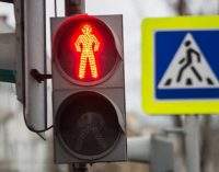“Крик души”: днепряне просят установить пешеходный светофор на Калиновой