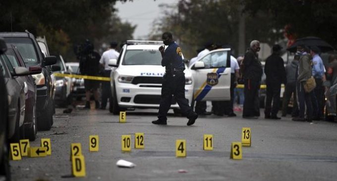 В США снова беспорядки: в Филадельфии убили афроамериканца
