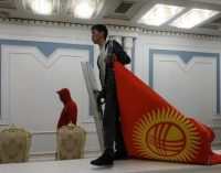 В Кыргызстане – переворот: пострадало более 600 людей