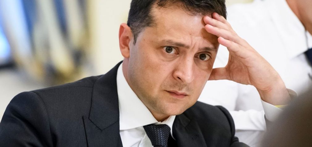 Зеленский решил поменять состав Конституционного суда
