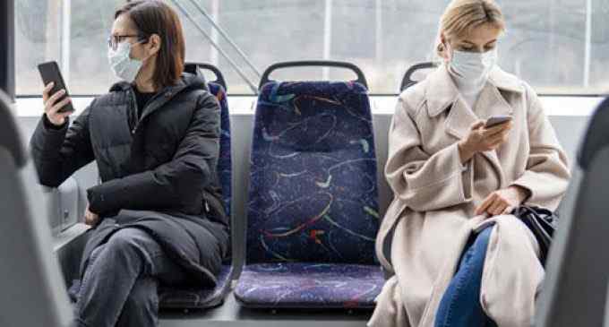 В Днепре собираются усиленно проверять пассажиров общественного транспорта на ношение масок