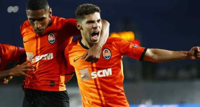 Футбол: «Динамо» в меншості виграло у «Маріуполя», «Шахтар» розгромив «Минай»