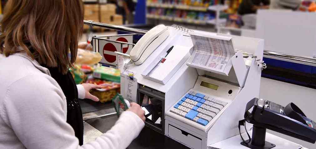 Отсрочка обязательных кассовых аппаратов в Украине, – мнения