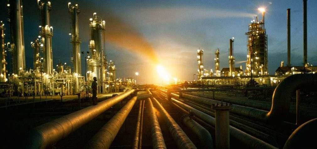 Страны ОПЕК+ приняли решение о повышении объёмов нефтедобычи
