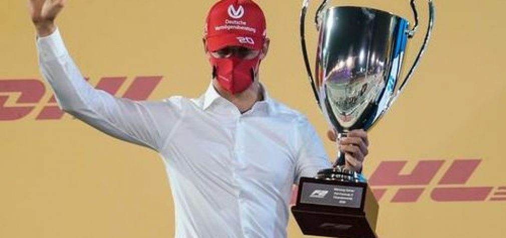 Сын Михаэля Шумахера Мик стал чемпионом «Формулы-2»