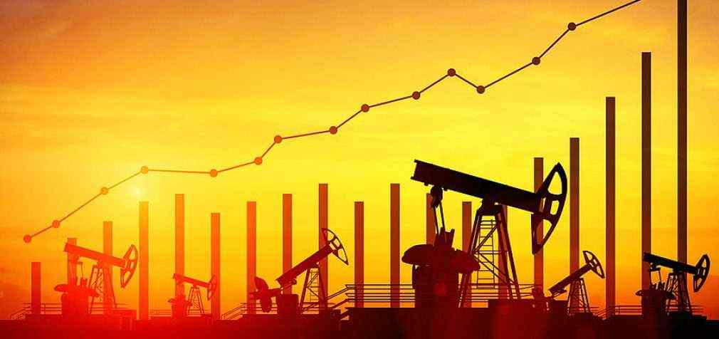 Цены на нефть начали расти на фоне уменьшения запасов
