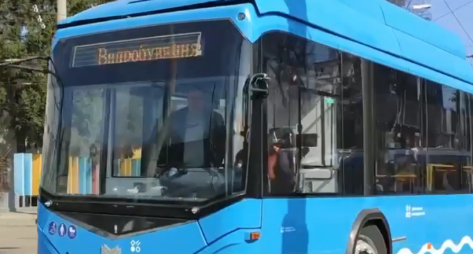 Скоро на маршрутах: в Днепр прибыла еще одна партия новых троллейбусов