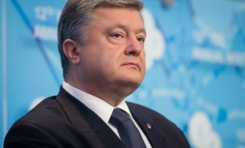 Порошенко рассказал, почему сотрудничал с Медведчуком