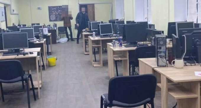 Под Днепром прикрыли еще один “черный” call-центр