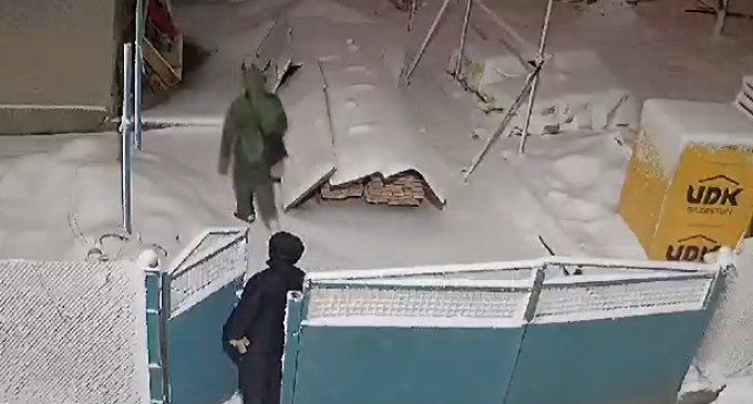 “Разведали” и через день ограбили: в Днепре наглые домушники обчистили дом