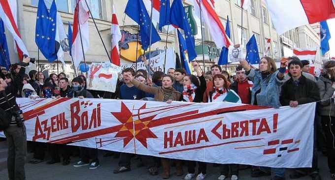 Белорусы возвращаются на улицы, объявлена “протестная весна”