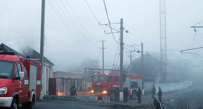 В Днепре на рассвете загорелось предприятие, – ВИДЕО