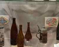 Историческому музею Днепра подарили раритетный алкогольный экспонат, – ФОТО