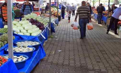 На рынках Украины фальсификат выдают за «домашние» продукты