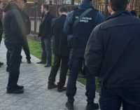 Возле школы под Днепром полицейские нашли у мужчины наркотики
