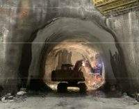 Исторический момент: в Днепре взрывом под землей наконец-то соединили тоннели метро