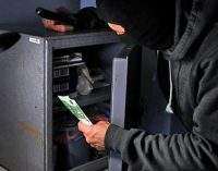В Днепре банда домушников вскрыла коттедж и украла 60 тысяч долларов