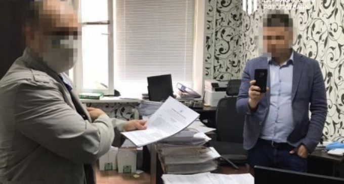 На Днепропетровщине прокурор пытался присвоить партию товара на общую сумму 10 000 000 гривен