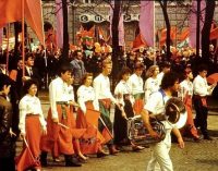 Забастовки или масштабные гуляния: как в Днепре праздновали “майские” 50 лет назад, – ФОТО
