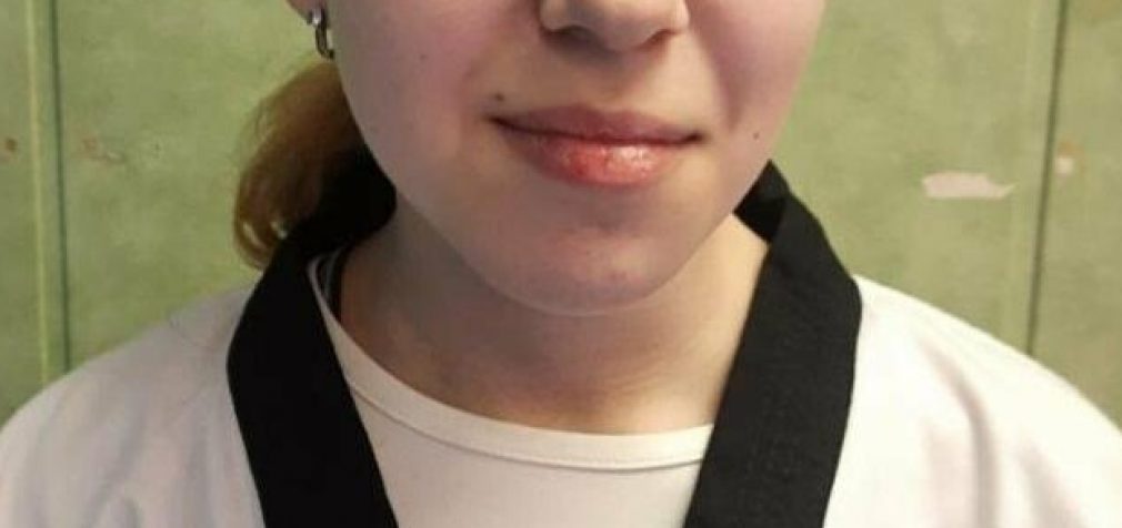 Помогите найти: в Днепре без вести пропала 15-летняя девушка