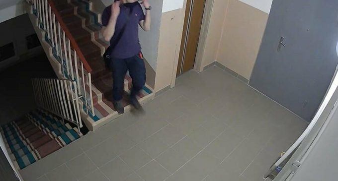 Ходят по высоткам и изучают квартиры: в Днепре заметили “новых” домушников, – ФОТО