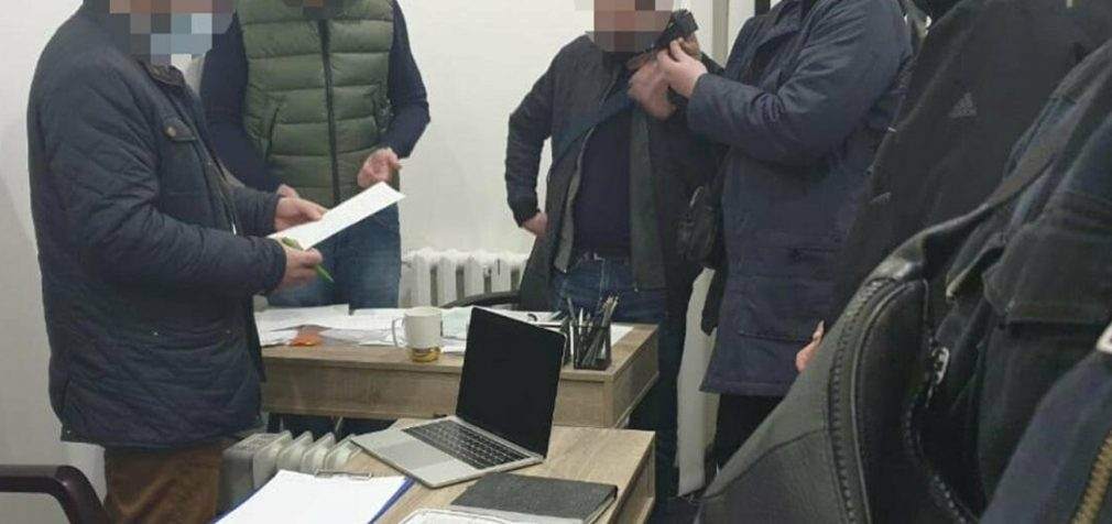 В Днепре адвокаты и судья “сливали” главам ОПГ информацию о следствиях и СБУ