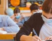 Школьники Днепра выходят с дистанционного обучения: дата и причины