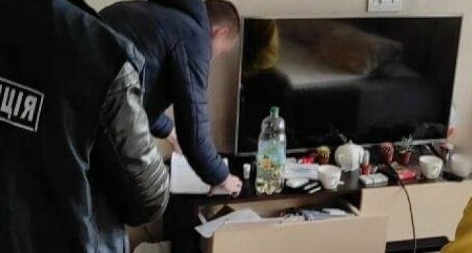 Воровали деньги с карточек: в Днепре задержали кибер-мошенников