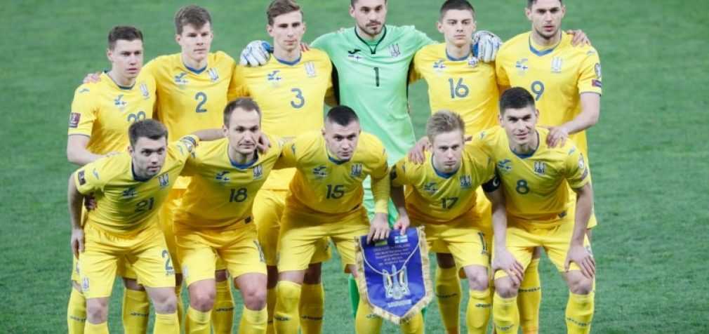 Футбол: новий тренер збірної вніс зміни в її основний та резервний склади