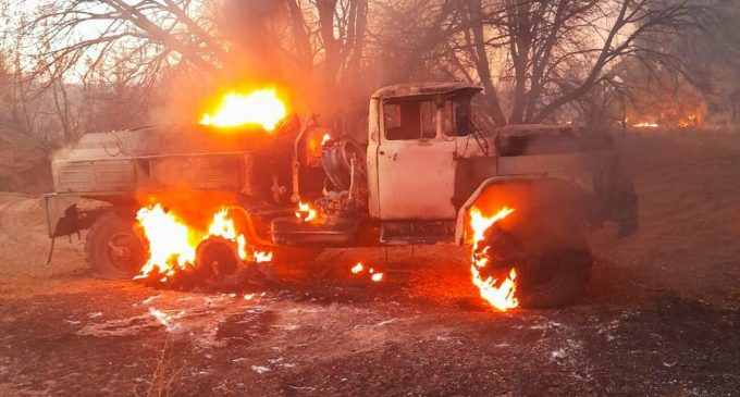 Бойовики обстріляли Кряківку, використовуючи заборонену зброю