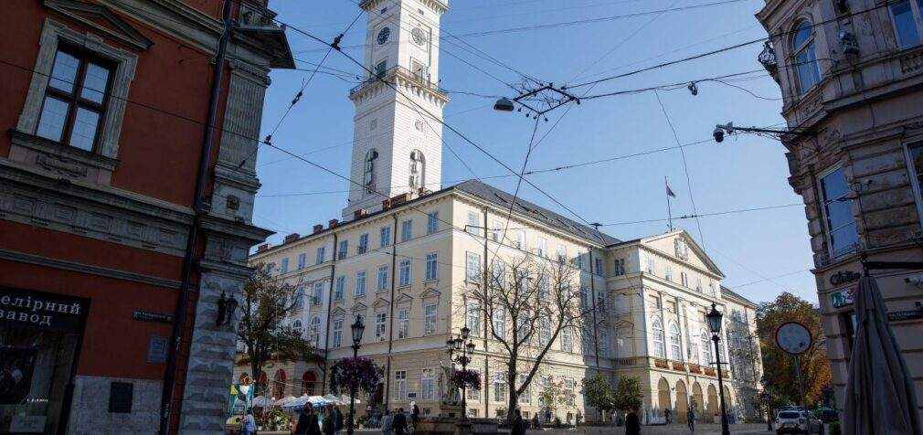 Львів посилює карантин з 30 жовтня: повний список обмежень