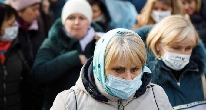 Ще дві області переводять до “червоної” зони карантину