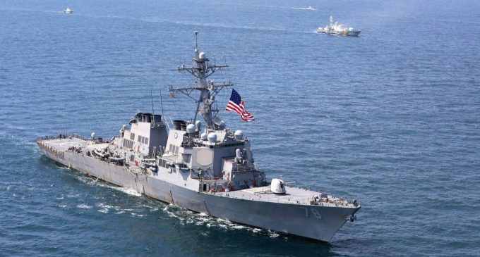 Есмінець США відправляється в Чорне море