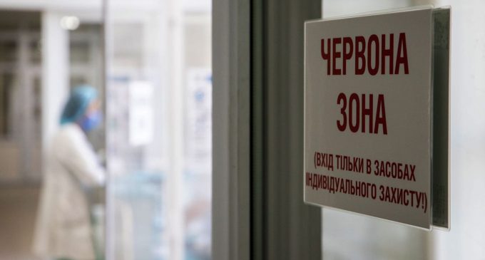 В Одеському COVID-центрі киснева криза: пацієнтів перевозять в інші лікарні