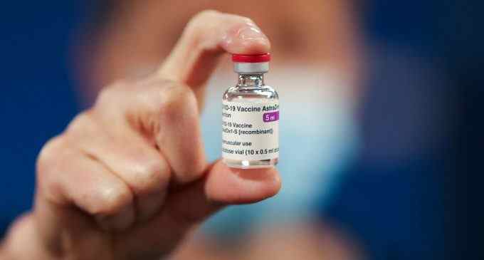 Німеччина передала Україні 1,5 млн доз вакцини AstraZeneca