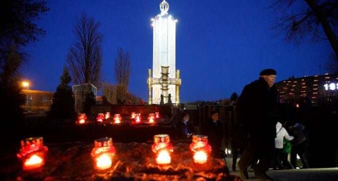 Сьогодні в Україні вшановують пам’ять жертв Голодомору