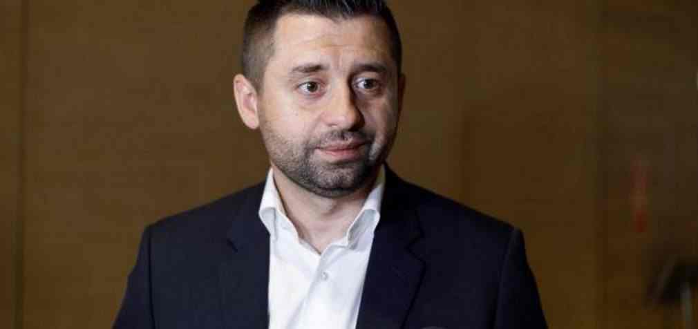 У СН розповіли, чи планують позбавити мандата Разумкова