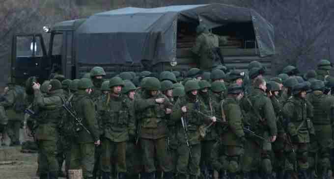 З’явилися супутникові знімки, що підтверджують нарощування військ РФ на кордоні з Україною