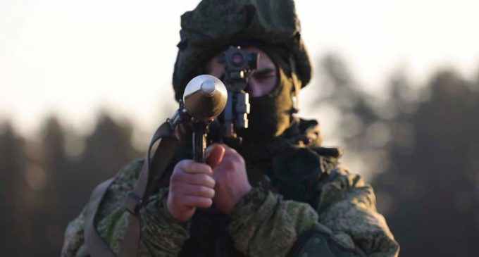 На Донбасі бойовики застосовували заборонену зброю. Двох воїнів поранено