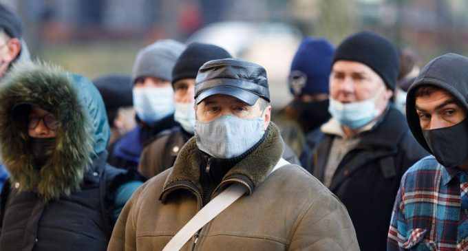 У двох “червоних” областях майже стабілізувались COVID-показники