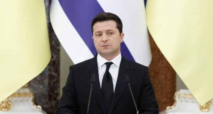 Зеленський відреагував на підозру Порошенку: що сказав