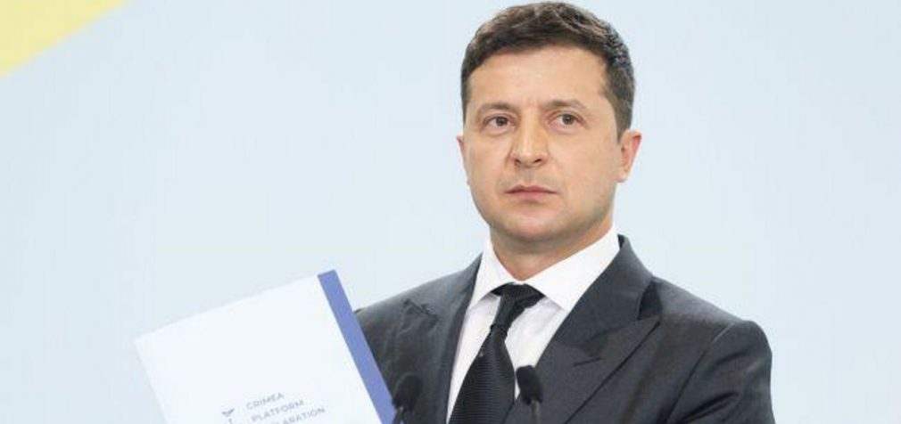 Зеленський спростив надання громадянства іноземцям, які захищали Україну