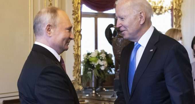 У Путіна не чекають прориву від переговорів з Байденом: у відносинах “авгієві стайні”