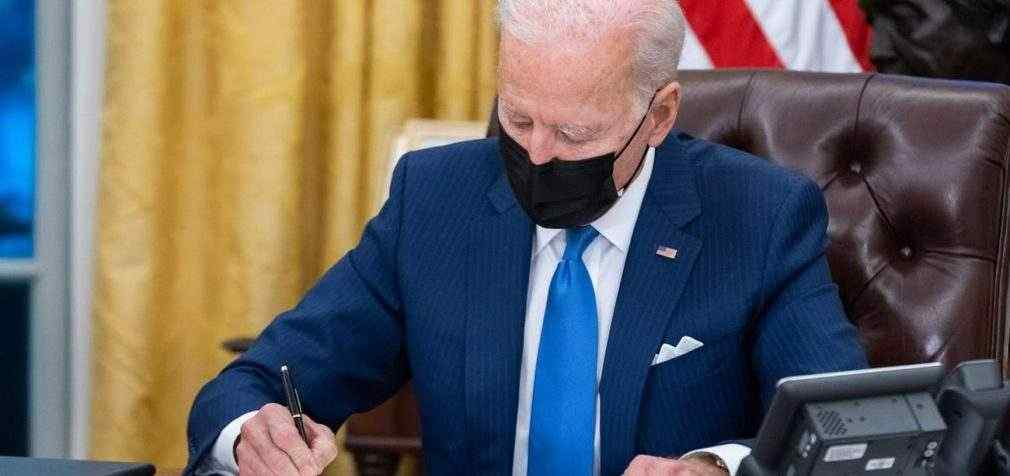 Байден здав негативний тест на коронавірус після контакту з хворим на COVID-19