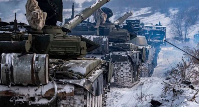 Росія продовжує стягувати війська до України: опублікована свіжа карта від Міноборони
